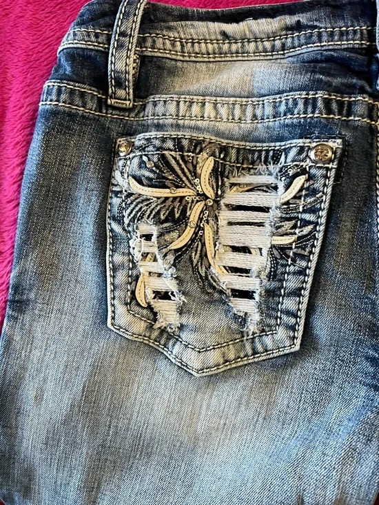 Miss Me Women's Bootcut Jeans in Light Blue Wash - Picture 6 of 6